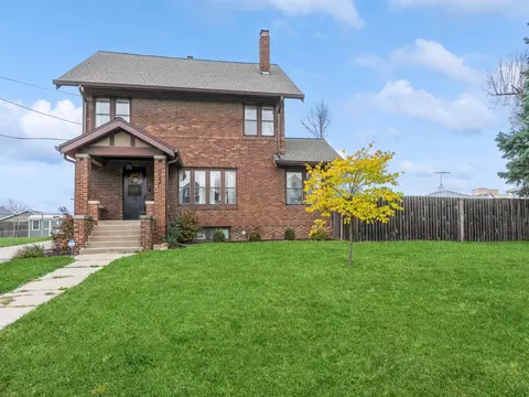 522 1st Ave W, Newton, IA 50208