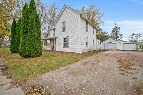 107 SW 2nd St, Melcher Dallas, IA 50062