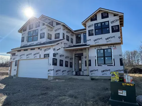 640 NW Georgetown Dr, Waukee, IA 50263