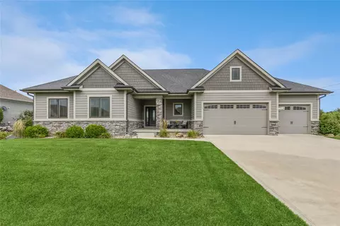 5005 NE Jan Rose Pkwy, Ankeny, IA 50021