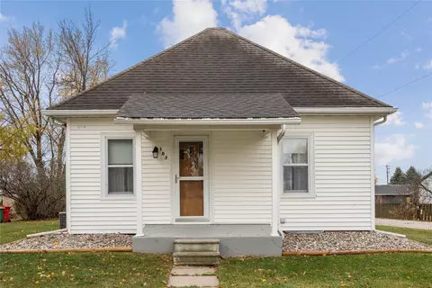 107 Voorhies St, Colo, IA 50056