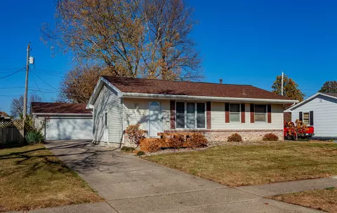 105 11th St SE, Altoona, IA 50009