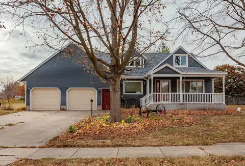 308 SE 4th St, Ogden, IA 50212