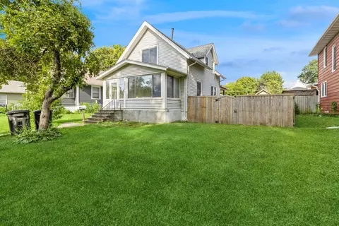 3815 5th Ave, Des Moines, IA 50313