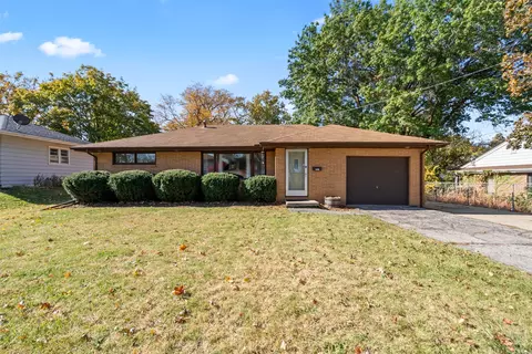 5430 SW 16th St, Des Moines, IA 50315