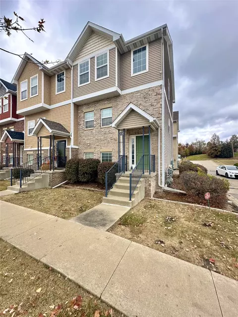 2126 High St, Des Moines, IA 50312
