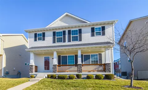 1375 SE Waddell Way, Waukee, IA 50263