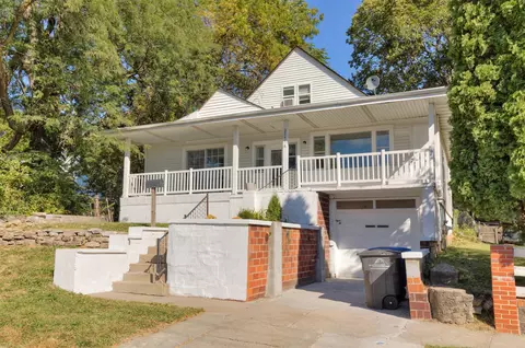 2741 Meek Ave, Des Moines, IA 50311