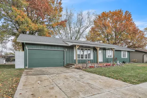 1209 Robin St, Knoxville, IA 50138