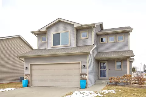 101 NW 24th Ln, Grimes, IA 50111