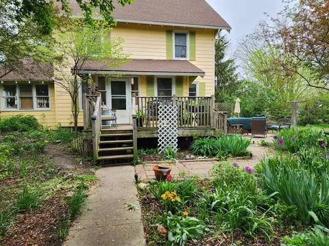 17517 240th St, Adel, IA 50003