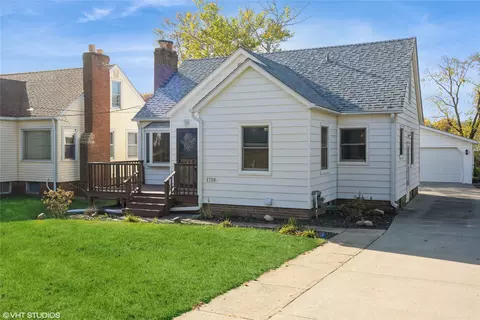 1710 41st St, Des Moines, IA 50310