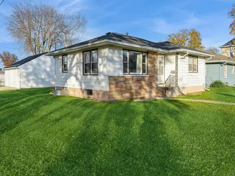 130 W Spring St, Colfax, IA 50054