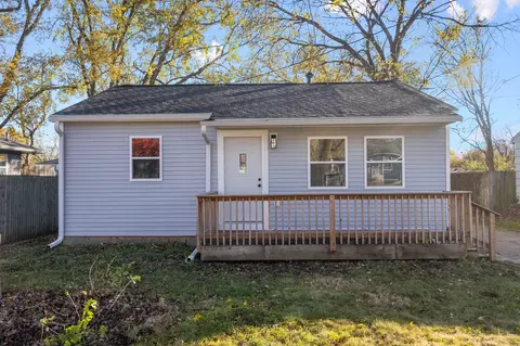 4143 68th St, Urbandale, IA 50322