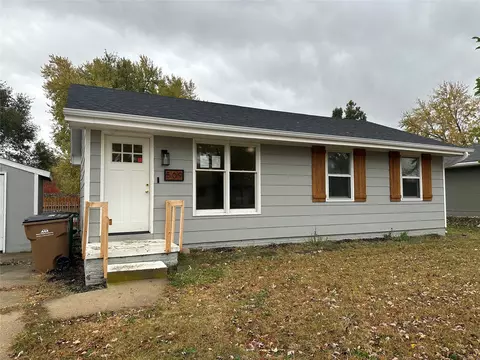 509 Lincoln St, Polk City, IA 50226