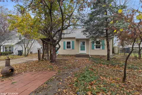 1217 Scott Ave, Ames, IA 50014