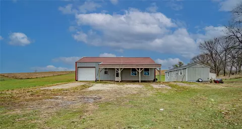 12985 G76 Hwy, Lucas, IA 50151