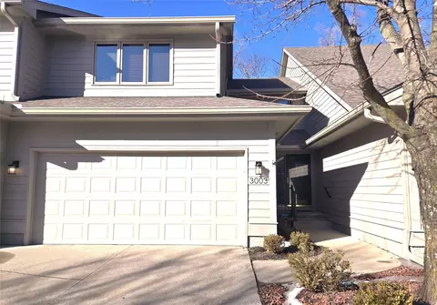 3003 Fox Hollow Cir, Des Moines, IA 50321