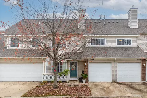 1301 SE Delaware Ave #6, Ankeny, IA 50021