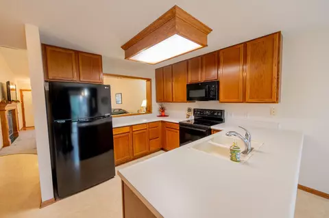 1545 Prairie Ct, Altoona, IA 50009