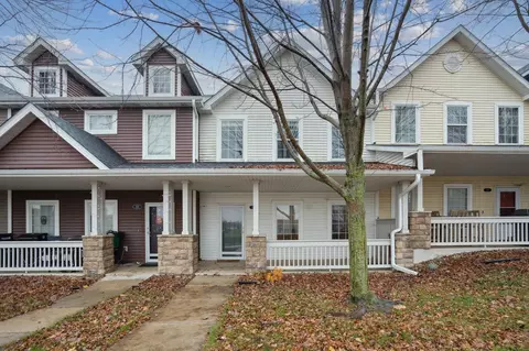 284 SE Booth Ave, Waukee, IA 50263