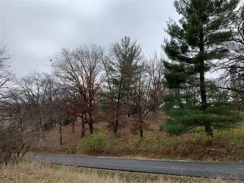 8439 Why Not Ct, Dexter, IA 50070