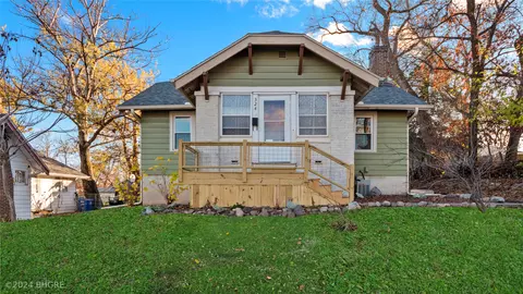 324 Indiana Ave, Des Moines, IA 50314
