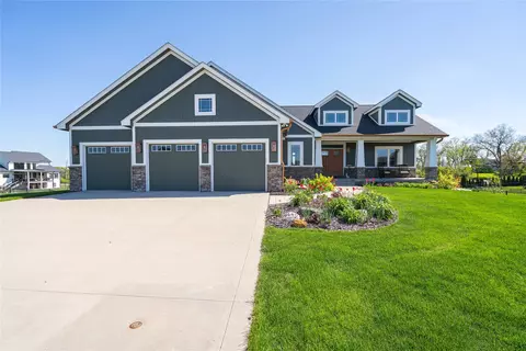 9441 Coneflower Cir, Norwalk, IA 50211