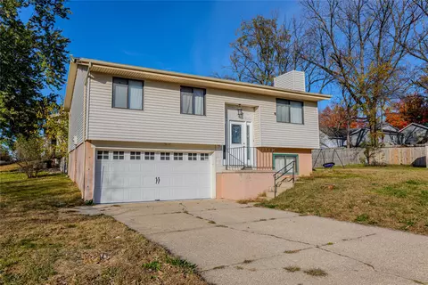 700 E Kenyon Ave, Des Moines, IA 50315
