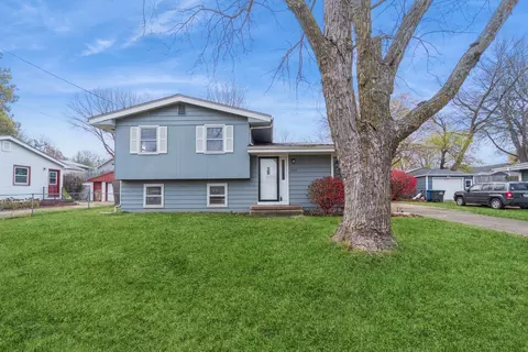 3513 Belmar Dr, Des Moines, IA 50317