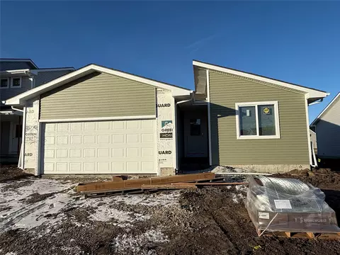 1218 NW Driftwood Dr, Ankeny, IA 50023