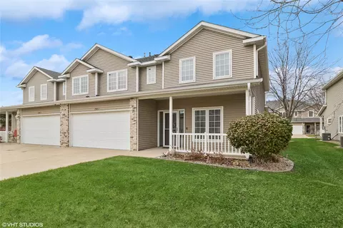 2304 NW Ashton Ln #1, Ankeny, IA 50023