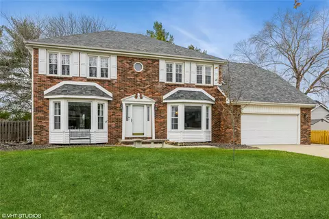 1112 56th St, West Des Moines, IA 50266