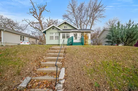 1329 Washington Ave, Des Moines, IA 50314