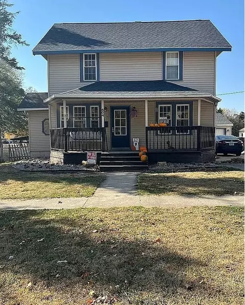 404 S Chestnut St, Jefferson, IA 50129