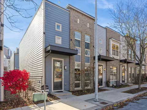 214 Watson Powell Jr Way #509, Des Moines, IA 50309