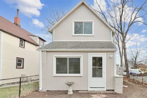 1325 23rd St, Des Moines, IA 50311