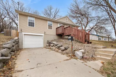 2132 SE 6th St, Des Moines, IA 50315