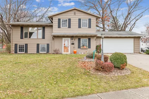 1815 Greene St, Adel, IA 50003