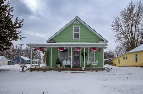 616 E 5th Ave, Oskaloosa, IA 52577