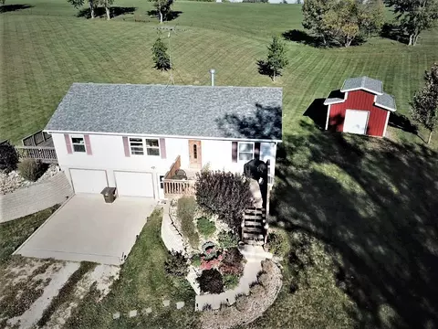 402 Knotts First St, Lucas, IA 50151