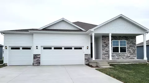 2805 NW 29th St, Ankeny, IA 50023