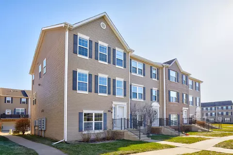 4616 NE Mcdougal Ln, Ankeny, IA 50021
