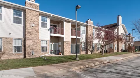 1309 SE University Ave #206, Waukee, IA 50263