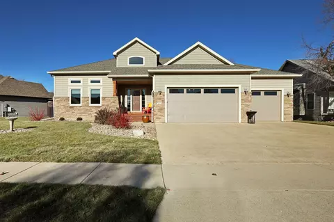 811 NW Boulder Point Pl, Ankeny, IA 50023