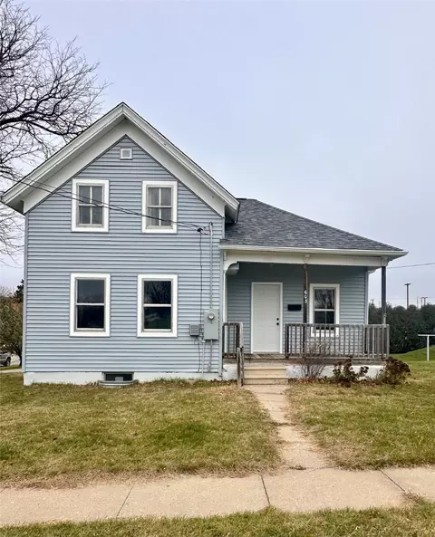 603 2nd Ave, Grinnell, IA 50112
