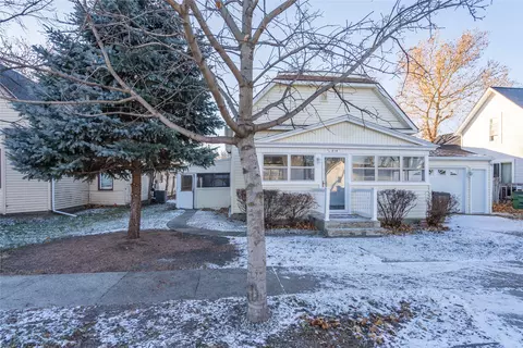 210 Walnut Ave, Woodward, IA 50276