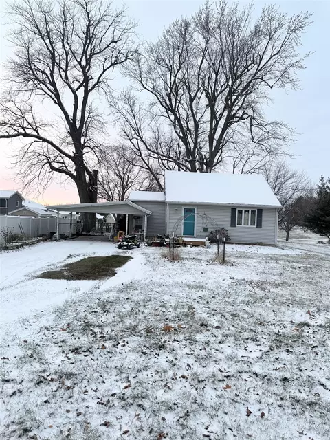 1705 5th St S, Oskaloosa, IA 52577