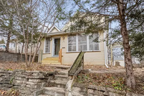 3141 8th St, Des Moines, IA 50313