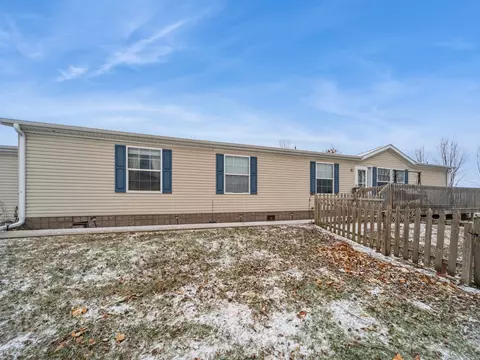 503 E 5th St, Woodward, IA 50276